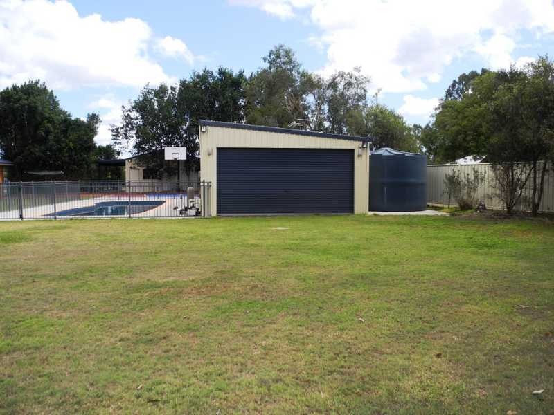18 Barklya Court, Benaraby QLD 4680