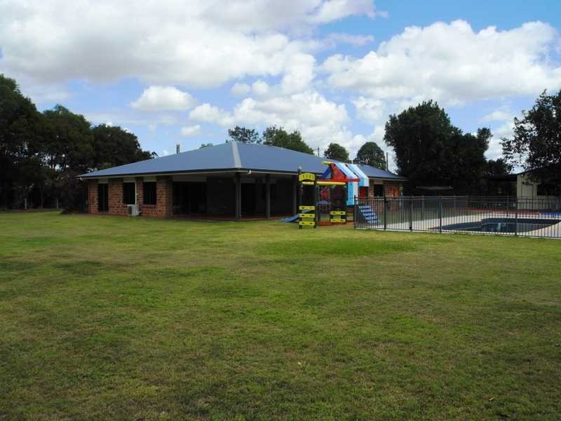 18 Barklya Court, Benaraby QLD 4680