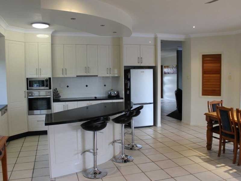 8 Riverside Drive, Tannum Sands QLD 4680