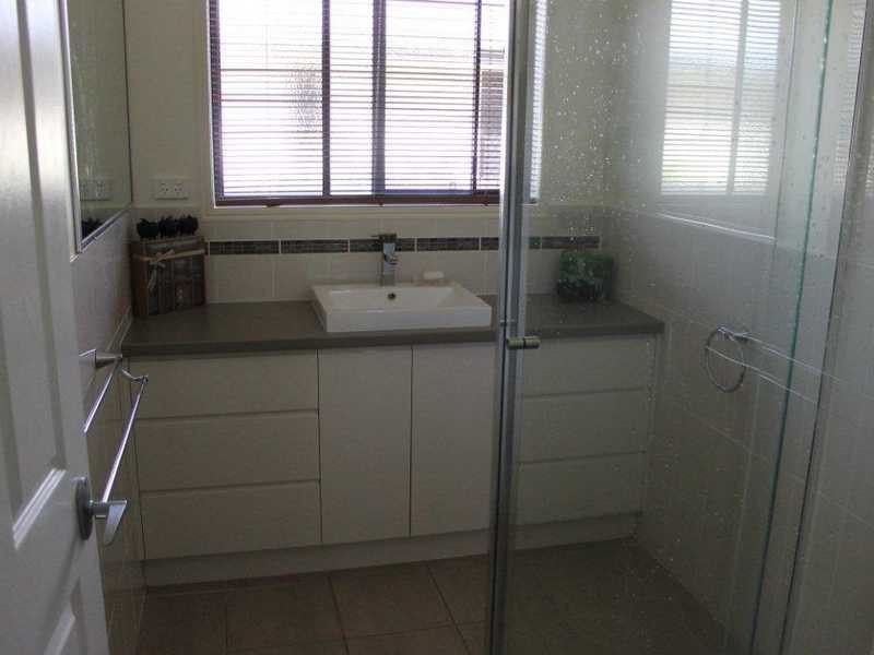 8 Riverside Drive, Tannum Sands QLD 4680