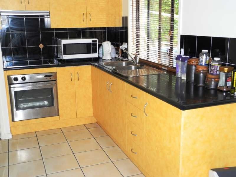 13 Pryde Street, Tannum Sands QLD 4680