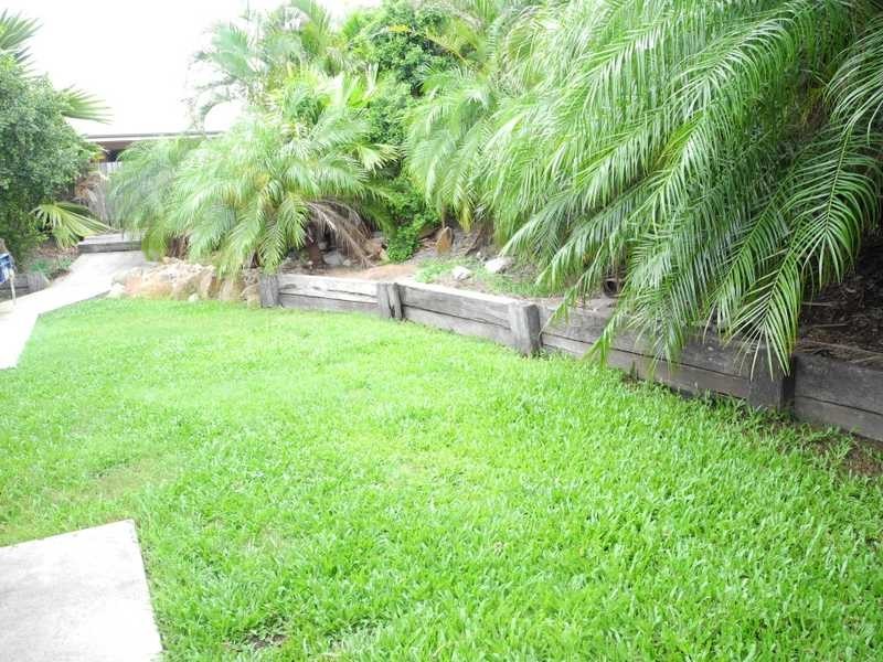 13 Pryde Street, Tannum Sands QLD 4680