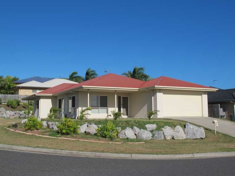 1 Viewpoint Way, New Auckland QLD 4680