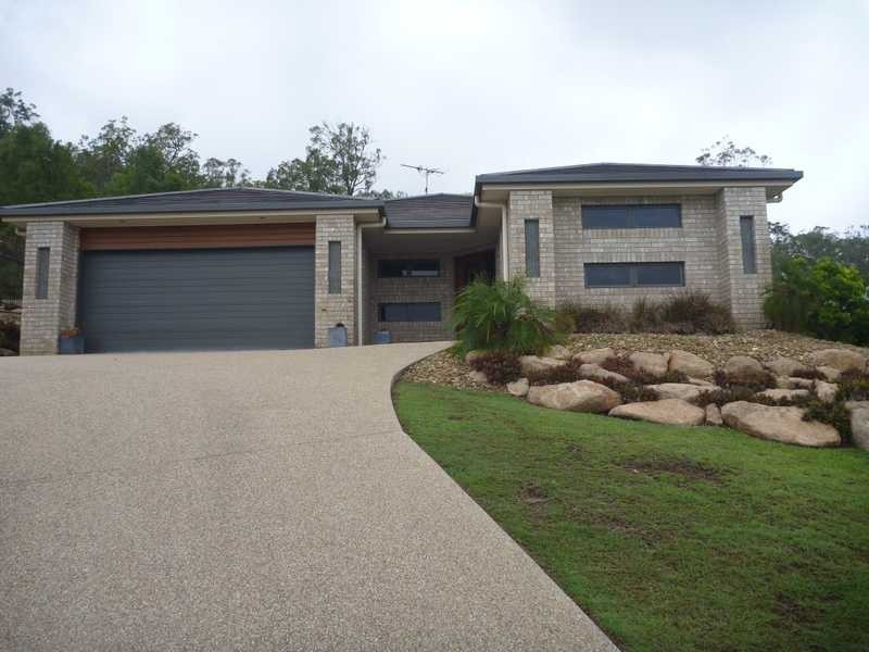 18 Melanie Court, Boyne Island QLD 4680
