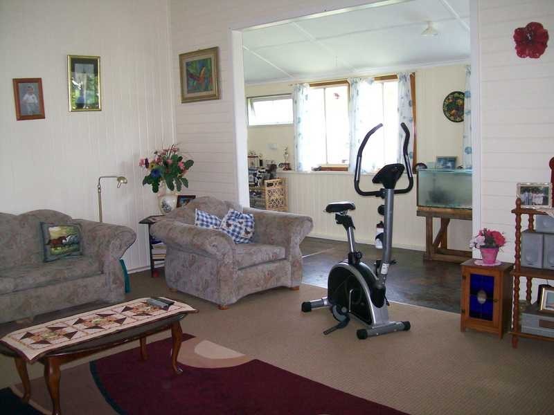 457 Deepwater Road, Deepwater QLD 4674