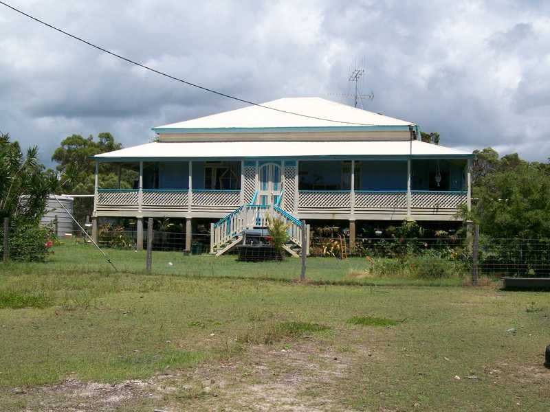 457 Deepwater Road, Deepwater QLD 4674