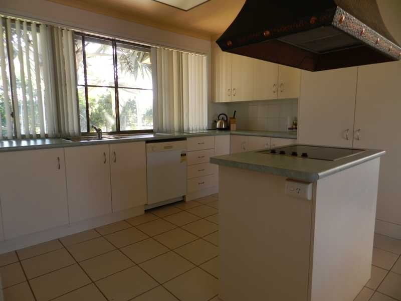 1 Richard Street, Boyne Island QLD 4680