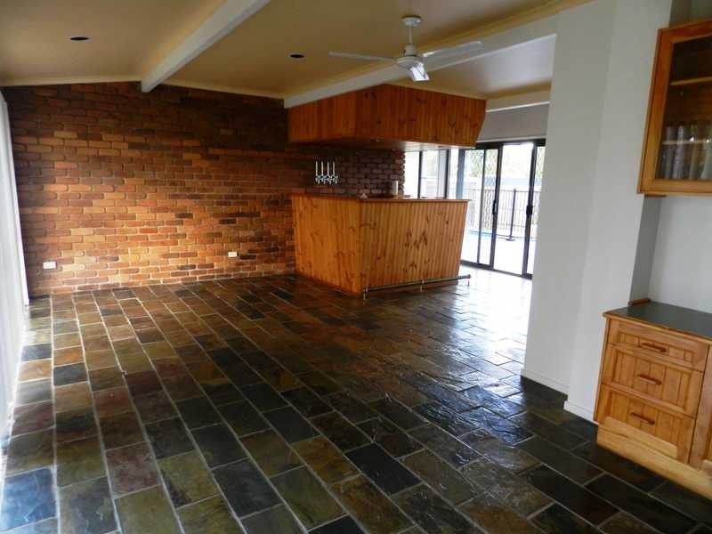 1 Richard Street, Boyne Island QLD 4680