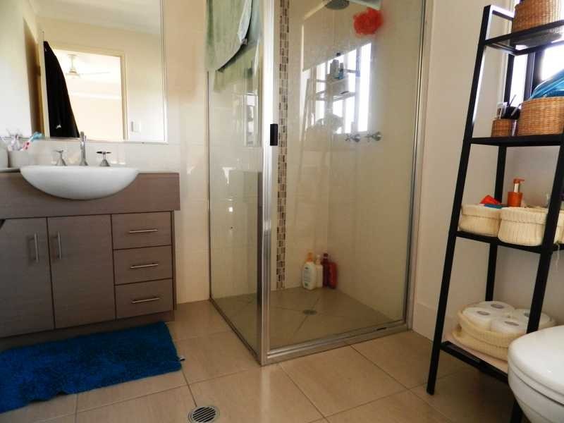 24 Surita Court, Boyne Island QLD 4680