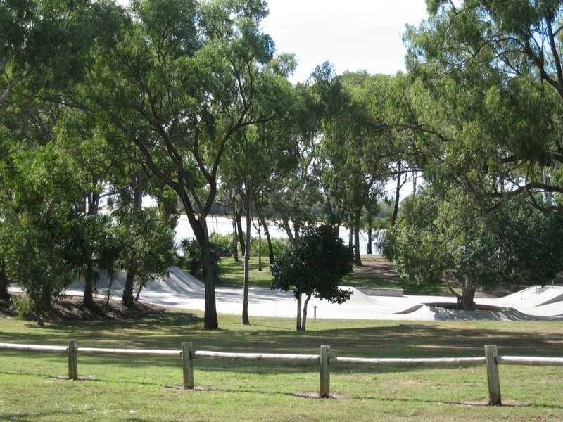 33 Wyndham Ave, Boyne Island QLD 4680