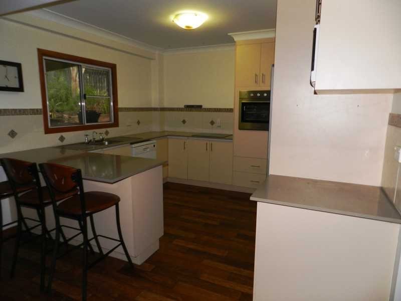 9 Brin Street, Boyne Island QLD 4680