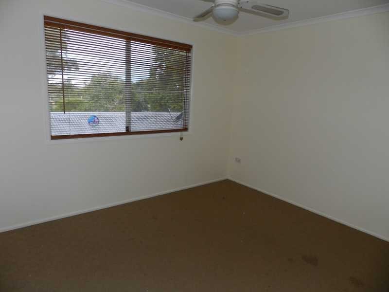 9 Brin Street, Boyne Island QLD 4680