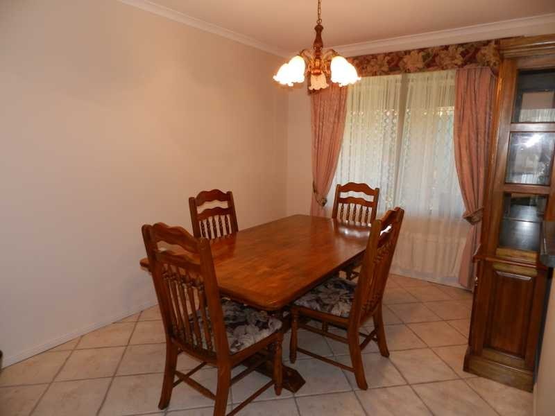 2 Andrew Court, Boyne Island QLD 4680