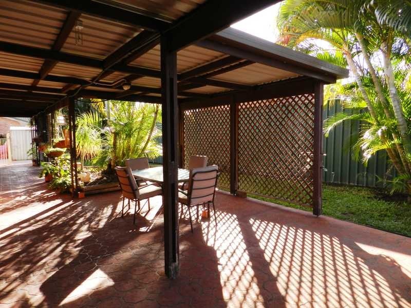 2 Andrew Court, Boyne Island QLD 4680