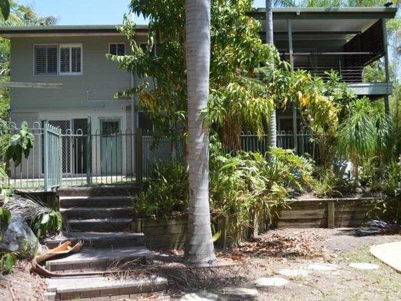49 Langdon Street, Tannum Sands QLD 4680