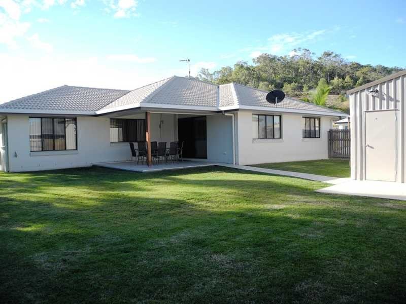 15 Jeana Close, Boyne Island QLD 4680