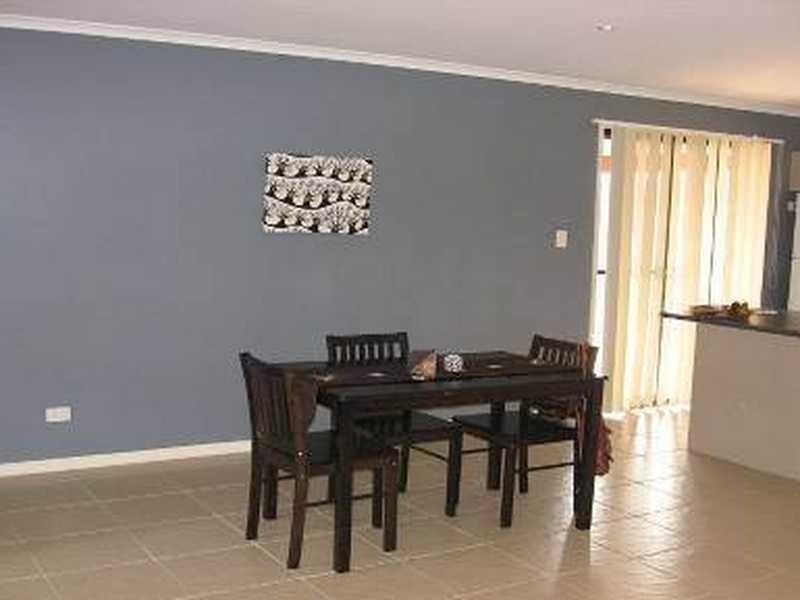 Unit 1/12 GOLF VIEW DRIVE, Boyne Island QLD 4680