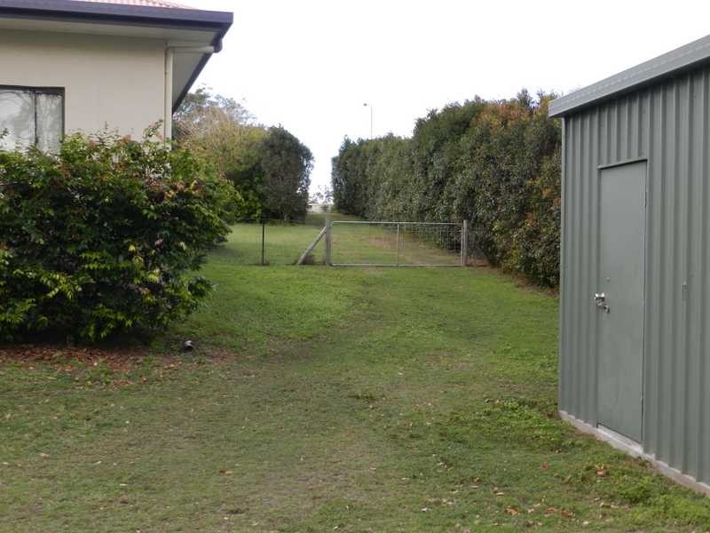 10 Yacht Road, Tannum Sands QLD 4680