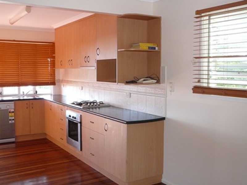 12 GWEN STREET, Tannum Sands QLD 4680