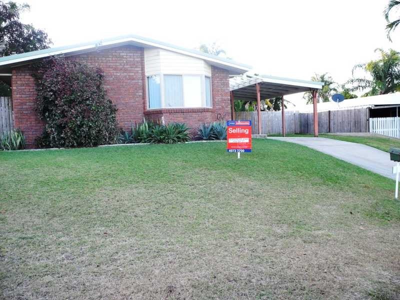 9 Polmaise Street, Boyne Island QLD 4680