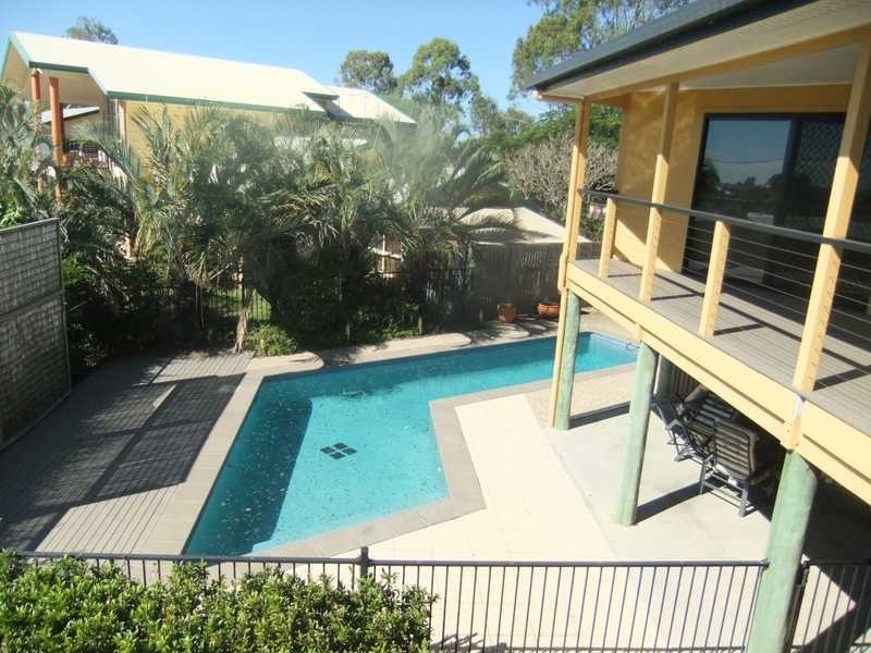 35 Crest Avenue, Boyne Island QLD 4680