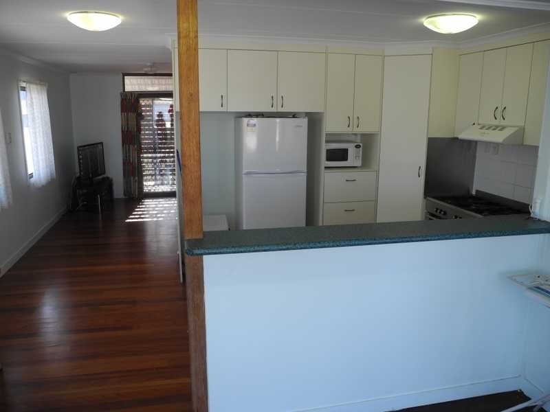 39 Amaroo Street, Boyne Island QLD 4680