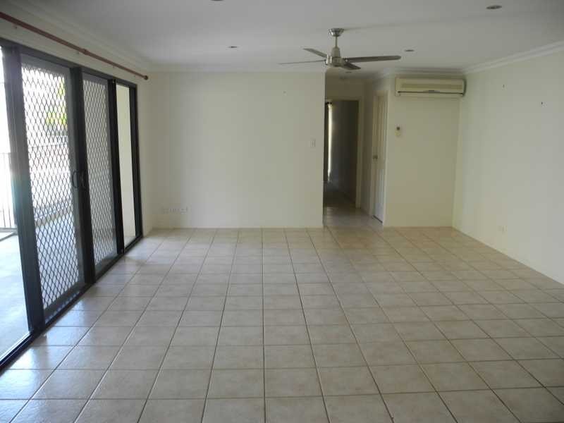 12 Longreach Court, Tannum Sands QLD 4680