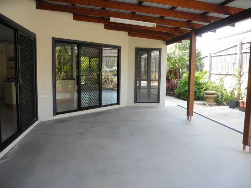 12 Longreach Court, Tannum Sands QLD 4680