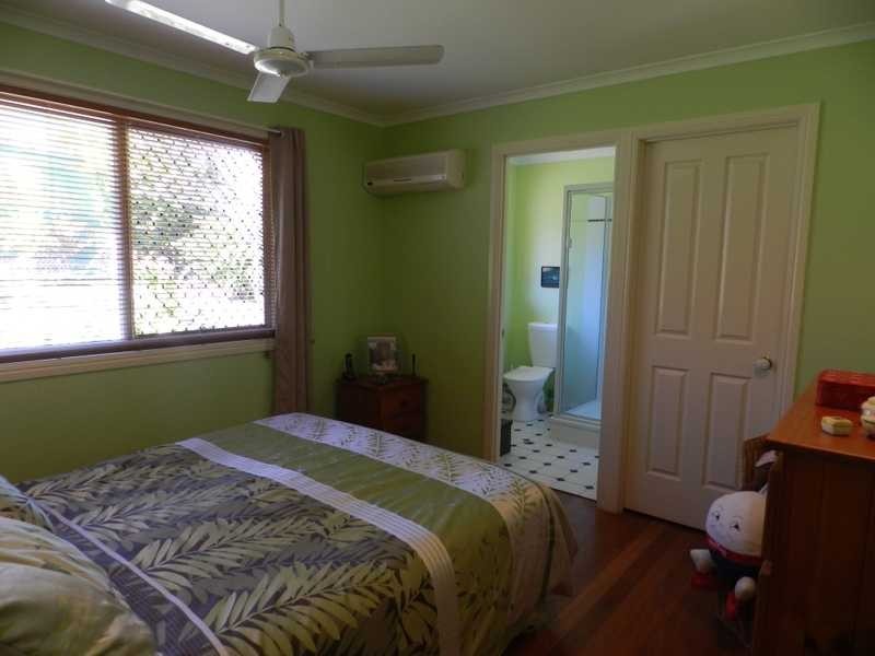 4 Darragh Street, Tannum Sands QLD 4680