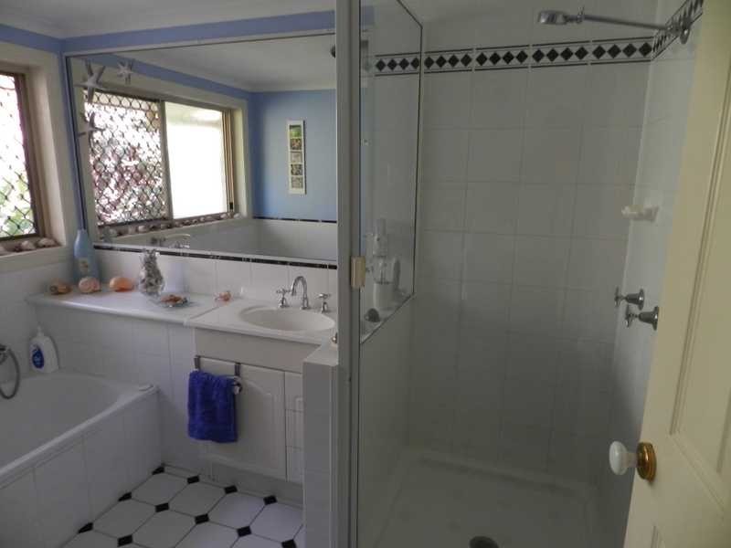 4 Darragh Street, Tannum Sands QLD 4680