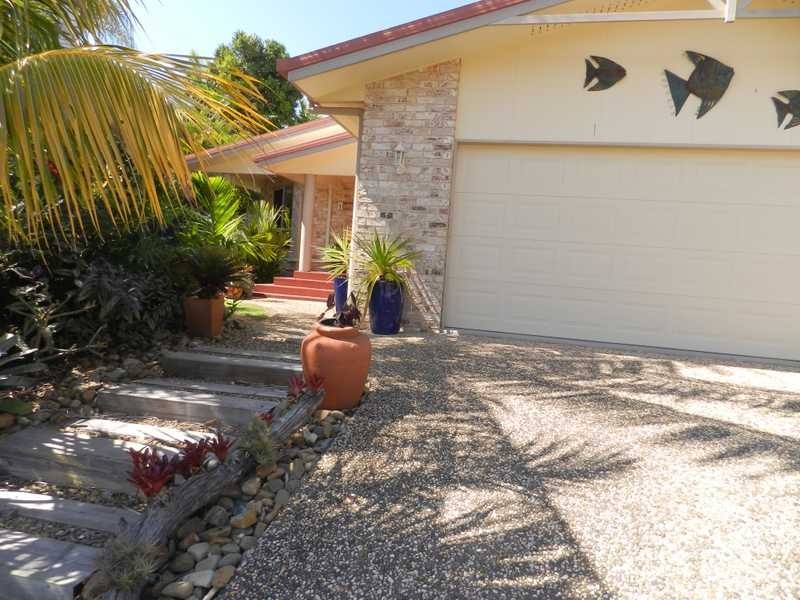 4 Darragh Street, Tannum Sands QLD 4680