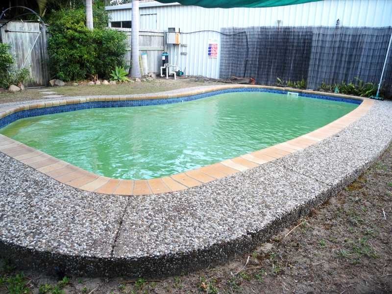 2 Amaroo Street, Boyne Island QLD 4680