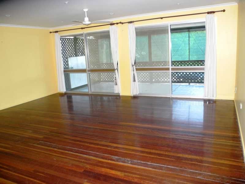 2 Amaroo Street, Boyne Island QLD 4680