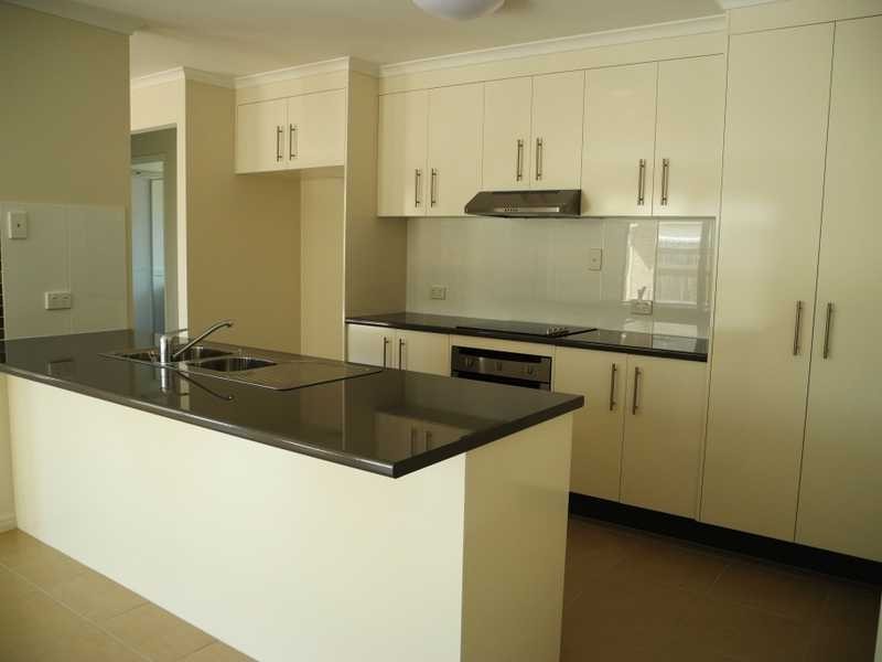 19 Jeana Close, Boyne Island QLD 4680