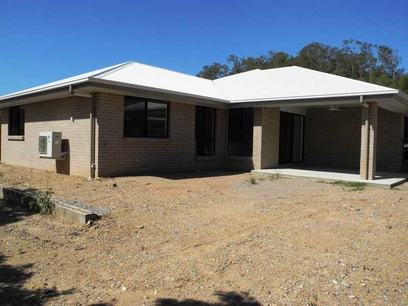 19 Jeana Close, Boyne Island QLD 4680