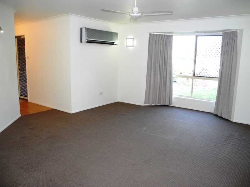 5 Banksia Street, Boyne Island QLD 4680