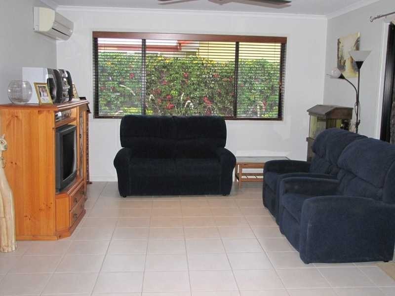 2 Gregory Street, Tannum Sands QLD 4680