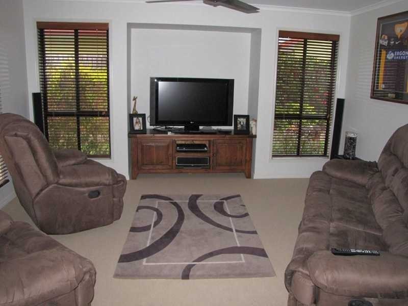 2 Gregory Street, Tannum Sands QLD 4680