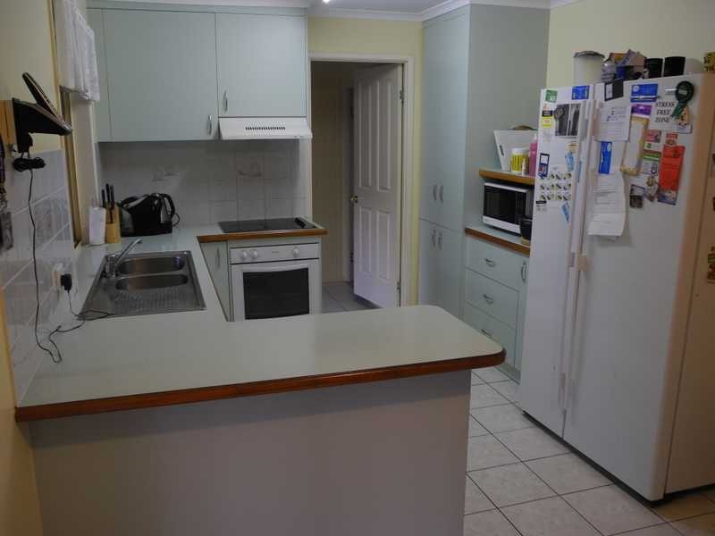 23 Curtis Avenue, Boyne Island QLD 4680
