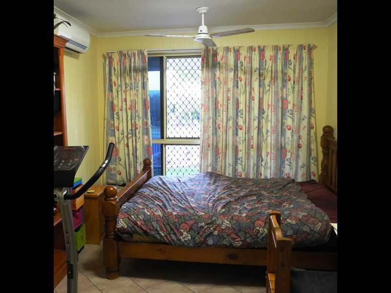 23 Curtis Avenue, Boyne Island QLD 4680