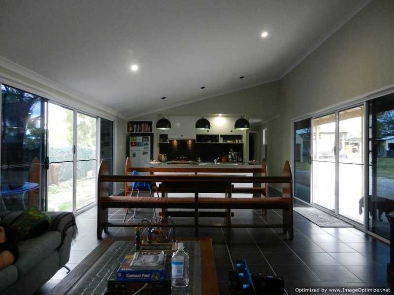 14 KENT STREET, Bororen QLD 4678