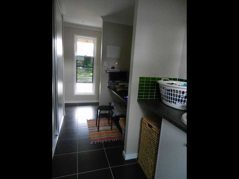 14 KENT STREET, Bororen QLD 4678