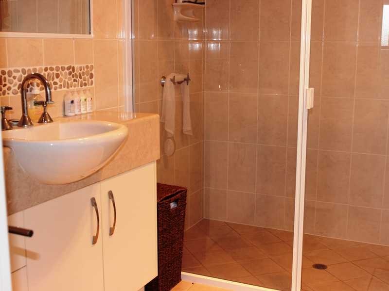 13 Ronpen Close, Tannum Sands QLD 4680