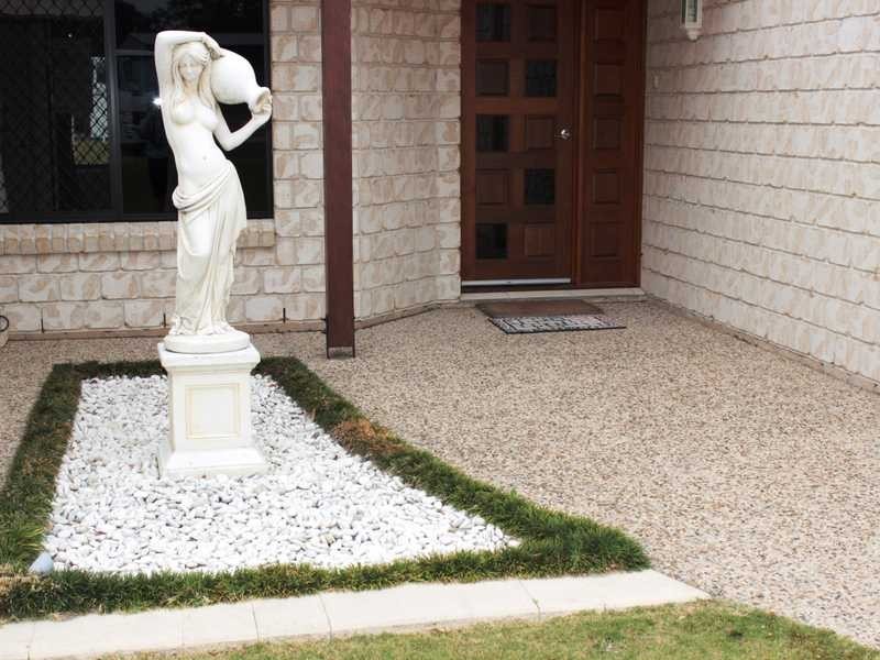13 Ronpen Close, Tannum Sands QLD 4680
