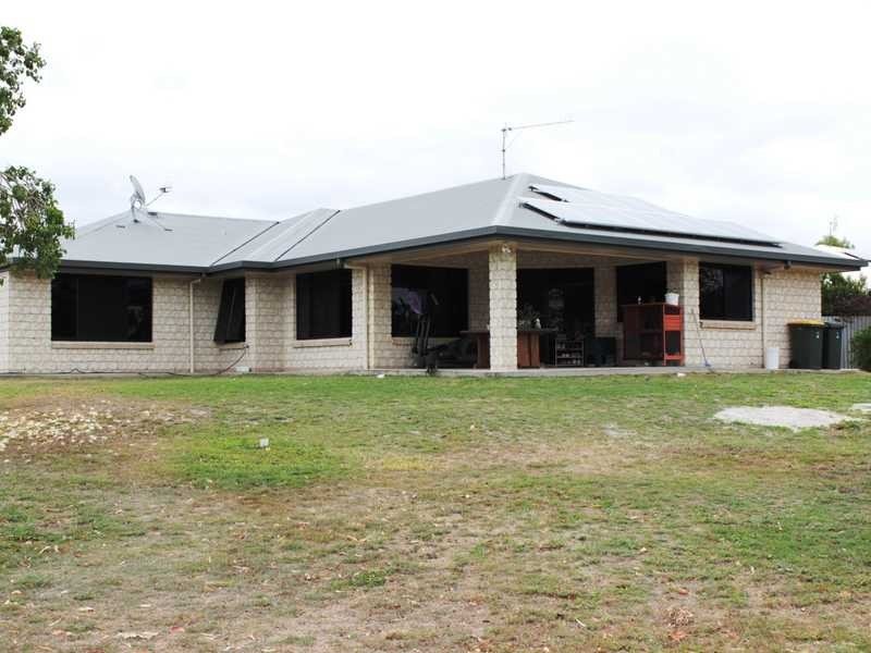 13 Ronpen Close, Tannum Sands QLD 4680