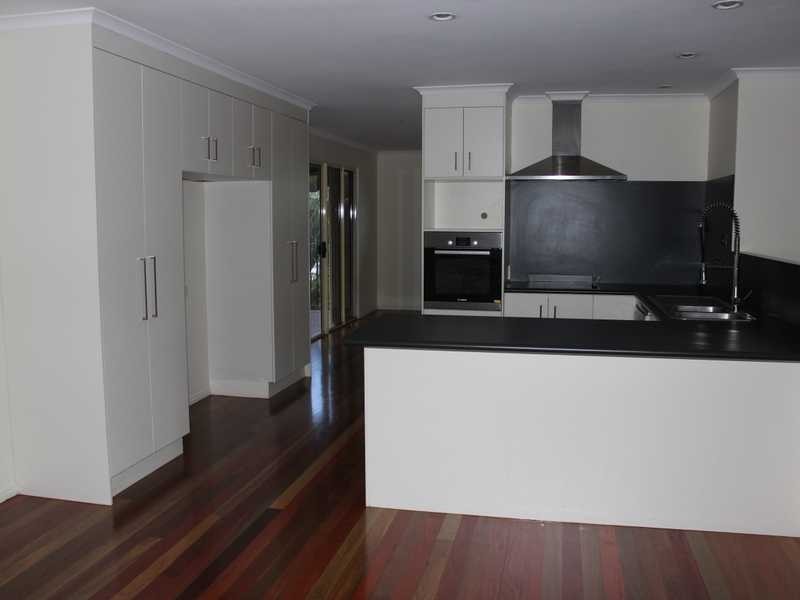 8 Ridge Close, Tannum Sands QLD 4680