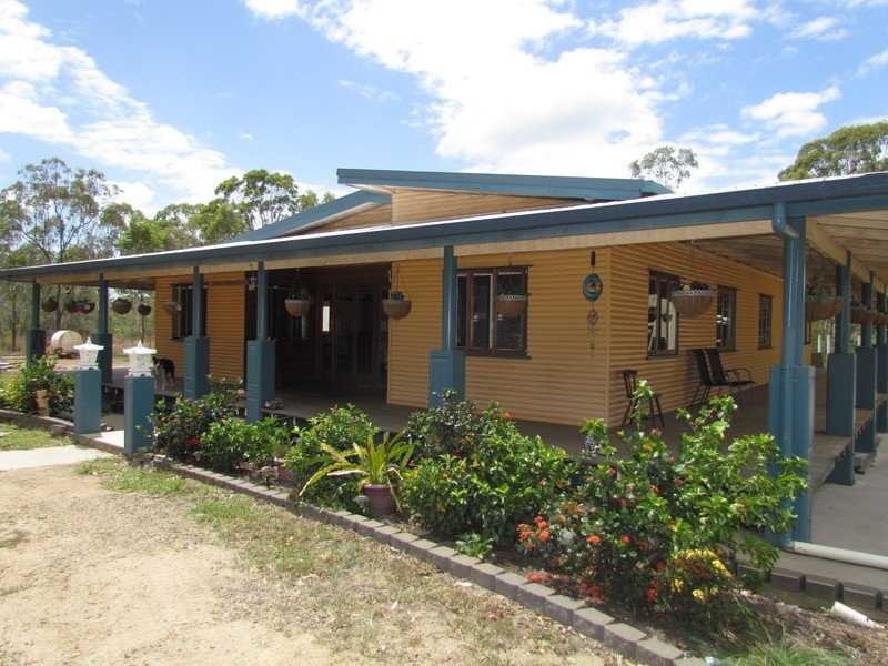 59 Boyne Island Road, Boyne Island QLD 4680