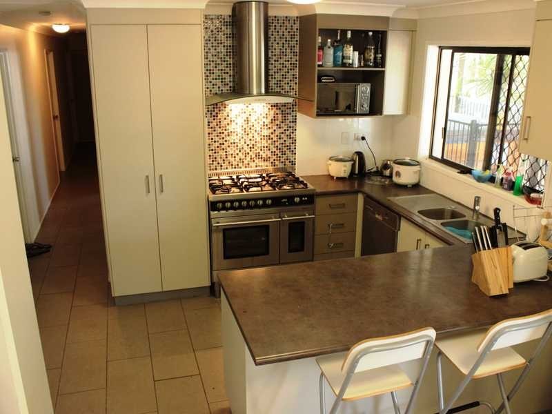 2 Polmaise Street, Boyne Island QLD 4680