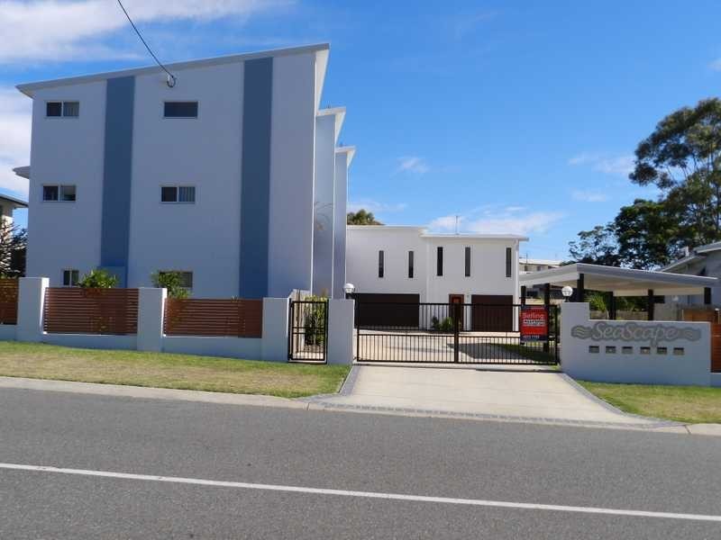 Unit/4/30 Beach Avenue, Tannum Sands QLD 4680