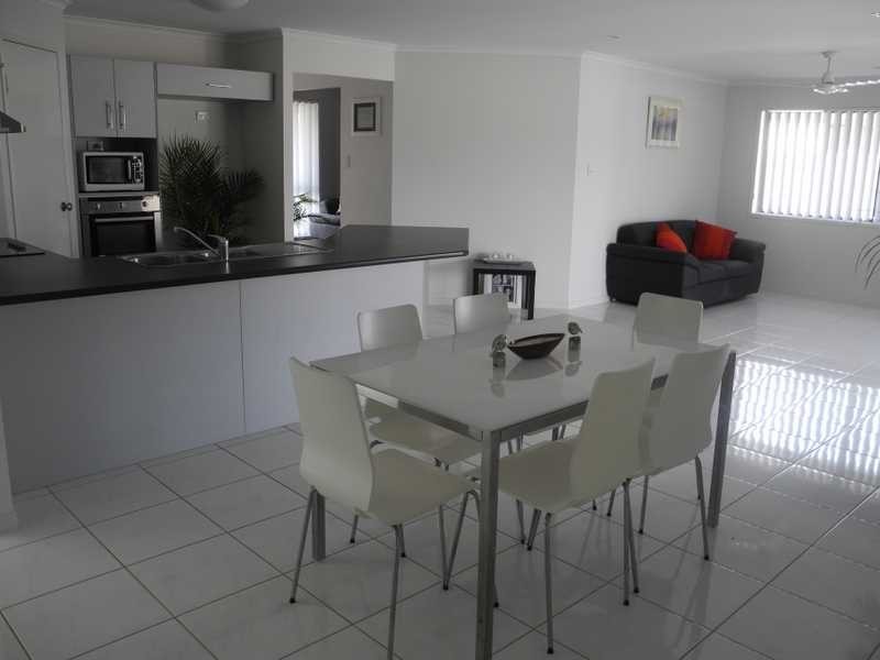 14 Surita Court, Boyne Island QLD 4680